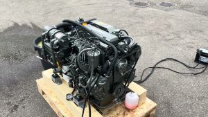 Yanmar 4LHA-STP (Z) 240HP Inboard Diesel Engine